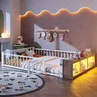 Merax Kinderbett 140x200 cm, Flachbett mit LED Beleuchtung, Stauraum und Schutzgeländer, stabiles Eisenbett, Jugendbett modern, Bodenbett, Weiß