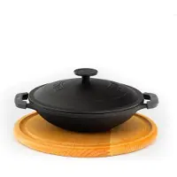 BIOL Servierpfanne 14 cm aus Gusseisen emailliert Wok-Pfanne mit Holzbrett Gusswok Emaillie