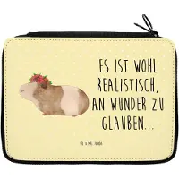 Mr. & Mrs. Panda Etui Meerschweinchen Weisheit - Gelb Pastell - Geschenk, Wunderland, Wunder, Spruch, Stifteetui, Motivation, Mäppchen, Bleistiftetui, Schreibmappe