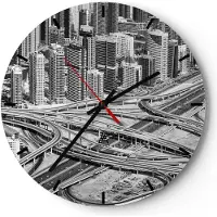ARTTOR Wanduhr - Rund - Glasuhr - Stadt Wolkenkratzer Autobahn - 30x30cm - Schleichendes Uhrwerk - Lautlos - zum Aufhängen bereit - Dekoration Modern - Wanddekoration aus Glas - C3AR30x30-5065