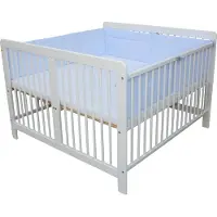 Micoland Zwillingsbett Zwillingskinderbett Kinderbett für Zwillinge massiv weiss mit 2 Matratzen 120x120cm + Nestchen blau