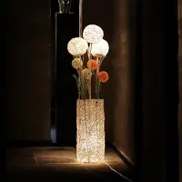 VRYGLE Stehlampe Rattan, Stehleuchte Standleuchte standlampe Bodenlampe mit 4 E27 Glühbirnen, dekorative Stehlampe für Schlafzimmer Wohnzimmer, 109cm