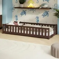 KIDS Collection Kinderbett Bodenbett mit Rausfallschutz & Lattenrost Montessori Bett Bed Gitterbett Kinder Jugendbett Einzelbett | 90x200 cm | Zartbitterschokolade