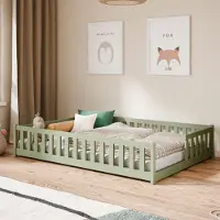 KIDS Collection Kinderbett Bodenbett mit Rausfallschutz Lattenrost und Matratze Montessori Bett Bed Gitterbett Kinder Jugendbett Einzelbett | 140x200 cm | Olivgrün