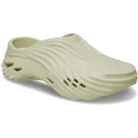 Crocs - Echo Wave - Sandalen Gr M12 beige