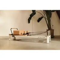 StarTech.com Pilates Reformer mit Widerstandsmaschine - Aluminium Home-Fitnessstudio für effektives Training