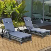 SUGIFT 2 Liegestühle Beistelltisch Gartenliege, Sonnenliegen-Set 3-teilig PE-Rattan, Polyrattan Metall, Grau | UV-beständig | bis 160 kg | 200x73x103 cm