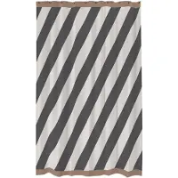Mette Ditmer Duschvorhang Diagonal Chocolate (150 x 200 cm)
