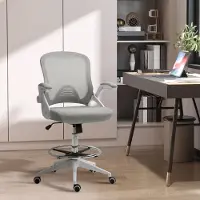 SUGIFT Schreibtischstuhl Netzrücken ergonomisch, Bürostuhl mit Stehfunktion, klappbare Armlehnen, Hellgrau | Fußablage | 360° drehbar | 64x60x106–126 cm