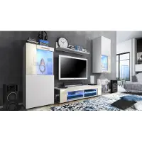 Vladon Wohnwand Movie, Anbauwand bestehend aus 1 TV-Board, 2 Vitrinen und 1 Regal, Weiß matt/Weiß matt/Creme Hochglanz, inkl. LED-Beleuchtung in blau (Gesamt: 300 x 190 x 39 cm)