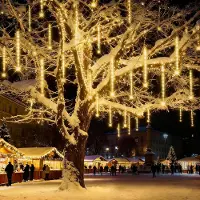 ROSNEK 288 LED Meteorschauer Lichterkette Meteor Eiszapfen Lichter Weihnachten Garten Deko, Warmweiß