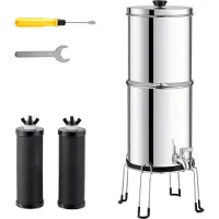 SucceBuy 2.25G Schwerkraft-Wasserfiltersystem, Arbeitsplattenfiltration aus Edelstahl 304, reduziert Blei und 99 % Chlor, mit Kohlefiltern, Zapfhahn und Ständer, für Zuhause und Camping