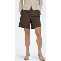 ONLY Shorts in Braun - XS