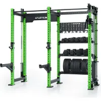 ATLETICA R8 Falcon R | Electric Green | Kompaktes Power Rack mit Kabelzug, 95kg Gewichtsblock & komplettem Storage-System