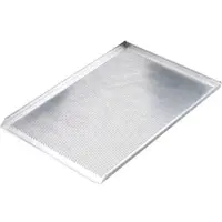 Stalgast 3-Rand-Backblech aus Aluminium, gelocht, Bäckernorm 600x400 mm (BK1064015)