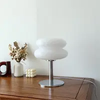 Lixada Egg Tart Tischlampe für Mädchen Energieeffizientes weiches Licht Niedliche Glas Tischlampe USB Schreibtischlampe für Wohnheim USB Druckknopfschalter Weiß
