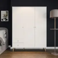 Forte HARLLSON Kleiderschrank 150 160, Mid-Century-Modern Stil, leichte Montage dank EasyKlix by , 3-türig, 2 Schubladen, Holzwerkstoff, Weiß, 154,2 cm breit x 201,7 cm hoch x 52,2 cm tief
