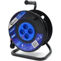 GEKO Elektrische Kabeltrommel 3x1,0 mm² - 40m Verlängerungskabel mit 4 Steckdosen und 2300W Belastbarkeit, IP20, ideal für Innenbereich Anwendungen.