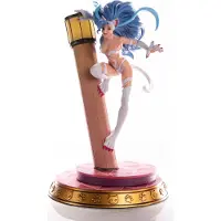 First 4 figures Darkstalkers Statue Felicia 40 cm