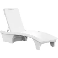 Step2 Vero Poolliege aus Kunststoff in Weiß - mit 5 Positionen | Sonnenliege mit Beschwerbare Basis und UV20-Kunststoff - für Sonnenplateaus bis 22,9 cm | Sonnenbett/Liege für Draußen/Garten