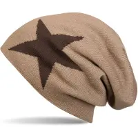 StyleBREAKER Strickmütze "Strick Beanie Mütze mit Stern" 1 Stk.
