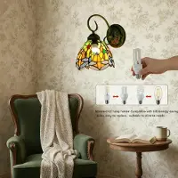 StarTech.com Libelle - Wandleuchte 1-flammig - E27-Fassung - 110 V AC - Nicht dimmbar - Leuchtmittel nicht enthalten - Buntglas - Orange