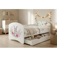 Happy Babies Kinderbett mit Rausfallschutz Junge 140x70 Bett für Kinderzimmer mit Schublade Matratze Einzelbett für Kinder, Weiss, Bunte Aufkleber