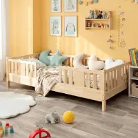 Meble Wróbel Kinderbett 90x180 cm - Jugendbett mit Lattenrost & Rausfallschutz - Einzelbett Kinder Bett aus Kiefer Massivholz Unlackiert - Kleinkindbett für Jungen & Mädchen - Standhöhe 10 cm