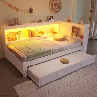 SUCCESS COURIER Daybett 90x200 cm Weiß mit Ausziehbett & LED-Beleuchtung, Funktionssofa mit Ladestation (USB/Typ-C/Steckdose) & Stauraumregal, Massivholz-Gestell