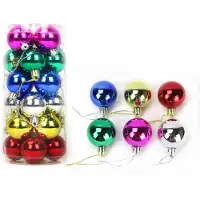 Unyqoos 50er-Set bunte, unzerbrechliche Weihnachtskugeln aus Kunststoff – 6 Farben (Blau, Gelb, Rot, Rosa, Silber), mit Schraubösen & Aufhängeschnüren
