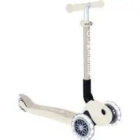 Globber JUNIOR FOLDABLE LIGHTS ECO – Tretroller, 120/80 mm, ABEC 9, 3-rädrig, LED-Leuchtrollen, kokos weiß