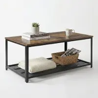 IvoQ Industrie-Couchtisch Rechteckig - Vintage Holzoptik & Stahl - 2 Ebenen - Mit Gitterablage - Industrie-Wohnzimmertisch - Robust, Stilvoll & Leicht zu Montieren