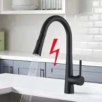 OEM Küchenarmatur für Boiler - 360-Grad drehbare Mischarmatur aus schwarz Edelstahl, flexible Anschlussmöglichkeit, Küchenarmatur einfach zu installieren