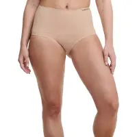 Chantelle Shapingslip "SMOOTH COMFORT" glättender Effekt