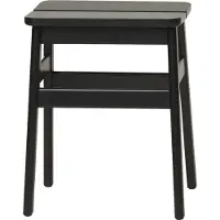 Form & Refine Angle Standard Hocker 45 Schwarz Gebeizte Buche