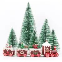 OEM Miniatische Kunststoff-Christbaumschmuck-Set aus 7 Teilen mit Binsen-Verzierungen ideal für kleine Gartentische und Dekorecken.