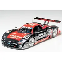Tamiya 1/24 Nissan R390 GT1