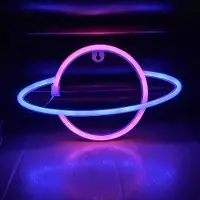 Kopper-24 NEON LED Licht, dekorative USB Batterie Leuchte, Planet pink blau, ca. 30 x 17,5 cm