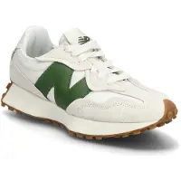 New Balance U327 WKN Modell Sneaker für Damen und Herren in der Farbe Weiß