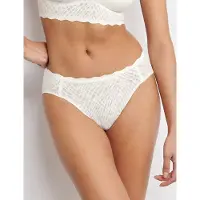 Sloggi Slip "ZERO Feel Bliss" unsichtbar, mit Spitzenoptik, mit hohem Beinausschnitt