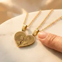 Yoursurprise Personalisierte teilbare Herzkette mit Gravur - Foto - Gold