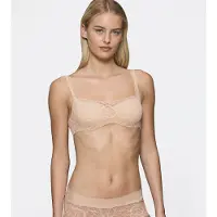 Triumph Vorgeformter BH Body Make-Up Illusion Lace | Grösse: 75E | Farbe: Pulver