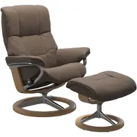 Stressless Relaxsessel Mayfair M Signature, mit Hocker, Leder Batick mole, Holz eichefarben gebeizt, Qualitätsmöbel aus Norwegen