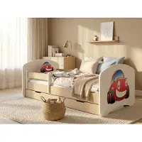 Happy Babies Sicheres Kinderbett "Happy" 140x70 Holzoptik | Komplett-Bett mit Schublade & Abnehmbarem Rausfallschutz, Auto, Nachbildung Helle Birne