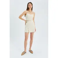 MixRay Gürtelhohe Wickelhose mit Schlitzdetails
