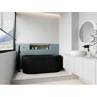 Vente-unique Freistehende gerillte Badewanne 170 x 80 x 58 cm Acryl Schwarz matt 230 L ALIENA