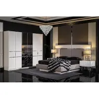 AEA Elegantes weißes Schlafzimmermöbel-Set aus Holz mit modernem Design