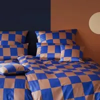 Elegante Mako-Satin Bettwäsche Plenty kobalt mousse 200x220 cm + 2x 80x80 cm - blau;braun
