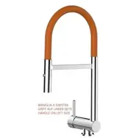 VIZIO Wasserhahn Vorfenster Küchenarmatur Umklappbar 6 CM LINKER HEBEL mit 360° Schwenkbarem Auslauf Abnehmbare 2 Strahl Brause Verchromt Orange