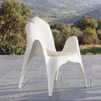 Casa Padrino Luxus Gartenstuhl mit Armlehnen Matt Weiß / Beige - Garten & Terrassen Möbel